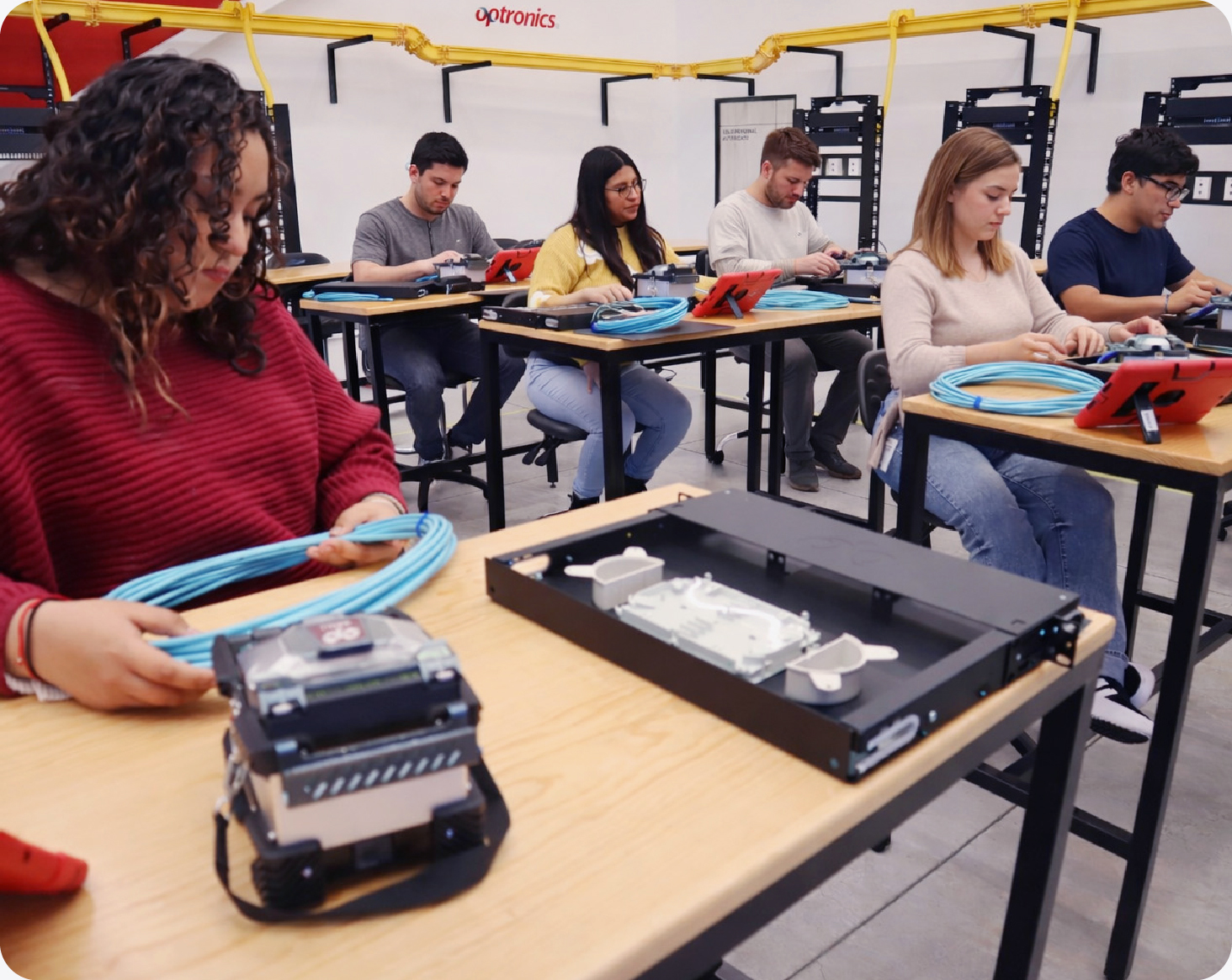 Fibra Óptica planta Interna y MPO para Data Centers